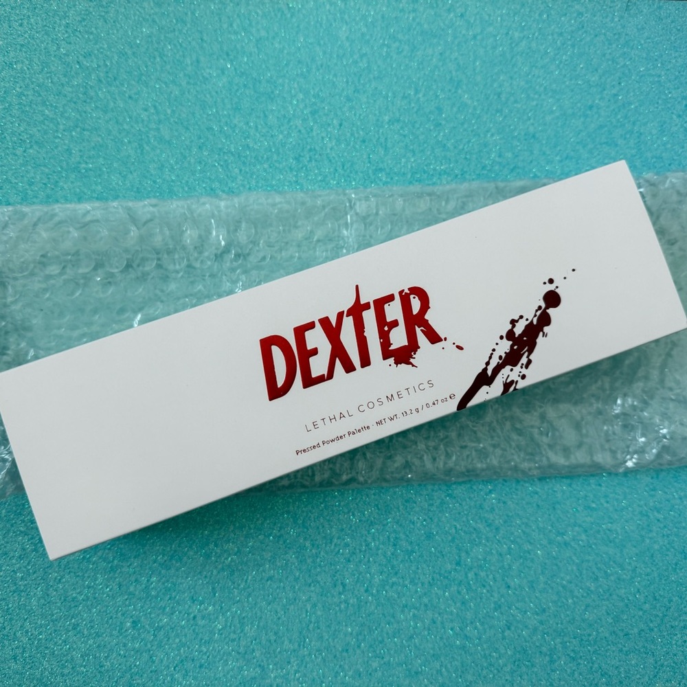 Lethal Cosmetics x Showtime Dexter pressed powder palette